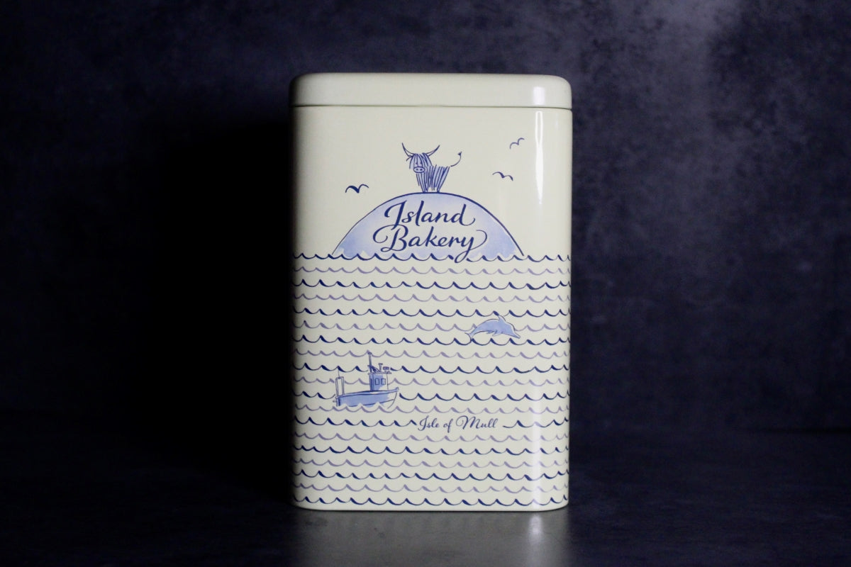 Organic Classic Shortbread Tin (175g)