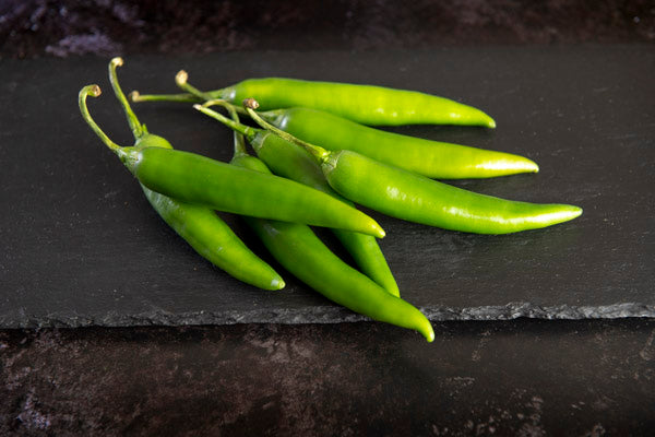 Fresh Green Chillies (100g) - 03