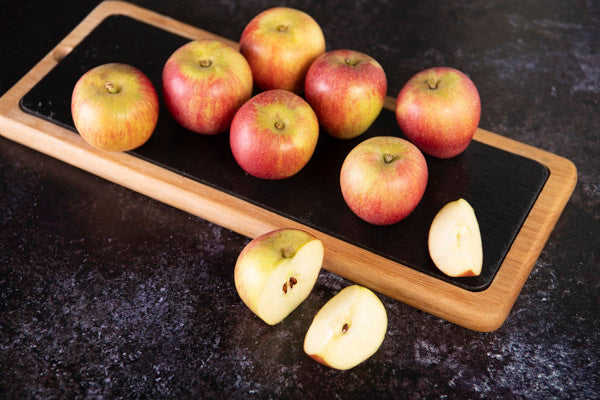 Small British Dessert Apples (8) - 03