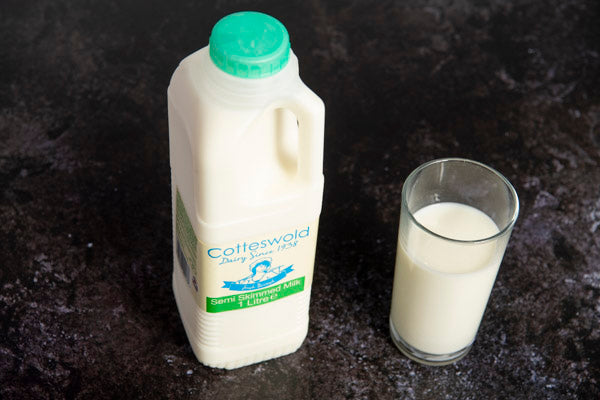 Fresh Semi Skimmed Milk (1l) - 02