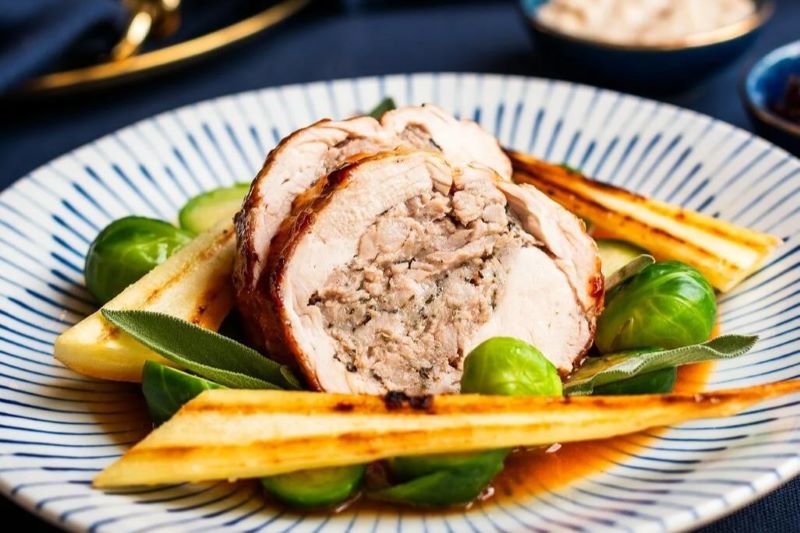 Individual Bacon Wrapped Turkey Parcel with Sage and Onion Stuffing (300g)