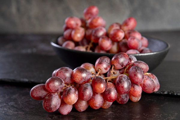 Red Grapes (500g) - 01