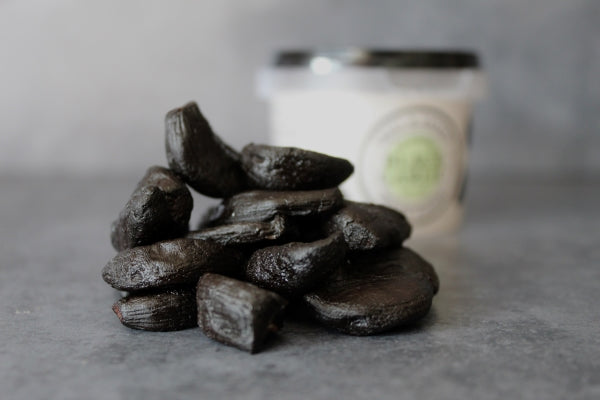 Black Garlic Peeled Cloves (50g)