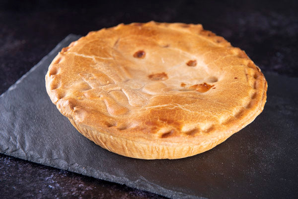 Chicken Mushroom and Tarragon Pie 790g - Chunk of Devon - 44 Foods - 01