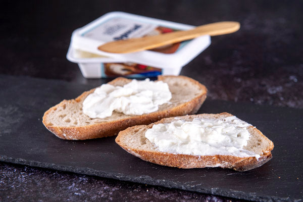 Feta and Greek Yoghurt Spread 03