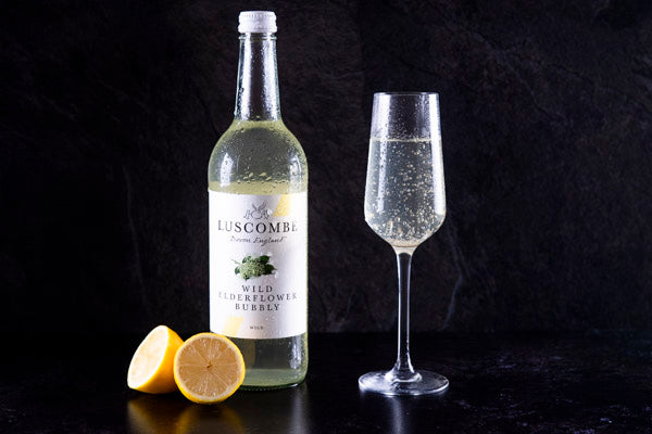 Luscombe Wild Elderflower Bubbly (74cl) 02