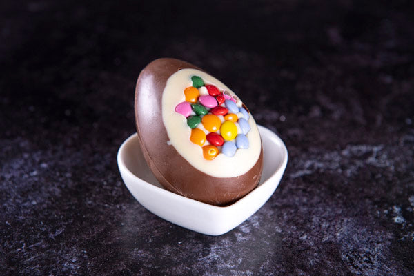 Milk Chocolate Candy Coated Mini Easter Egg 40g - Cocoba - 44 Foods - 01