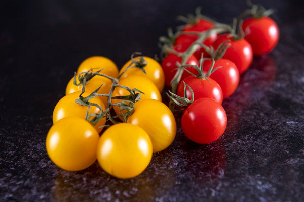 Mixed Piccolo Tomatoes 220g - Mudwalls Farm - 44 Foods - 02