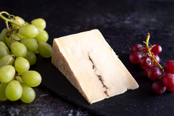 Truffle Gloucester 220g - The Cheese Merchant - 44 Foods - 03
